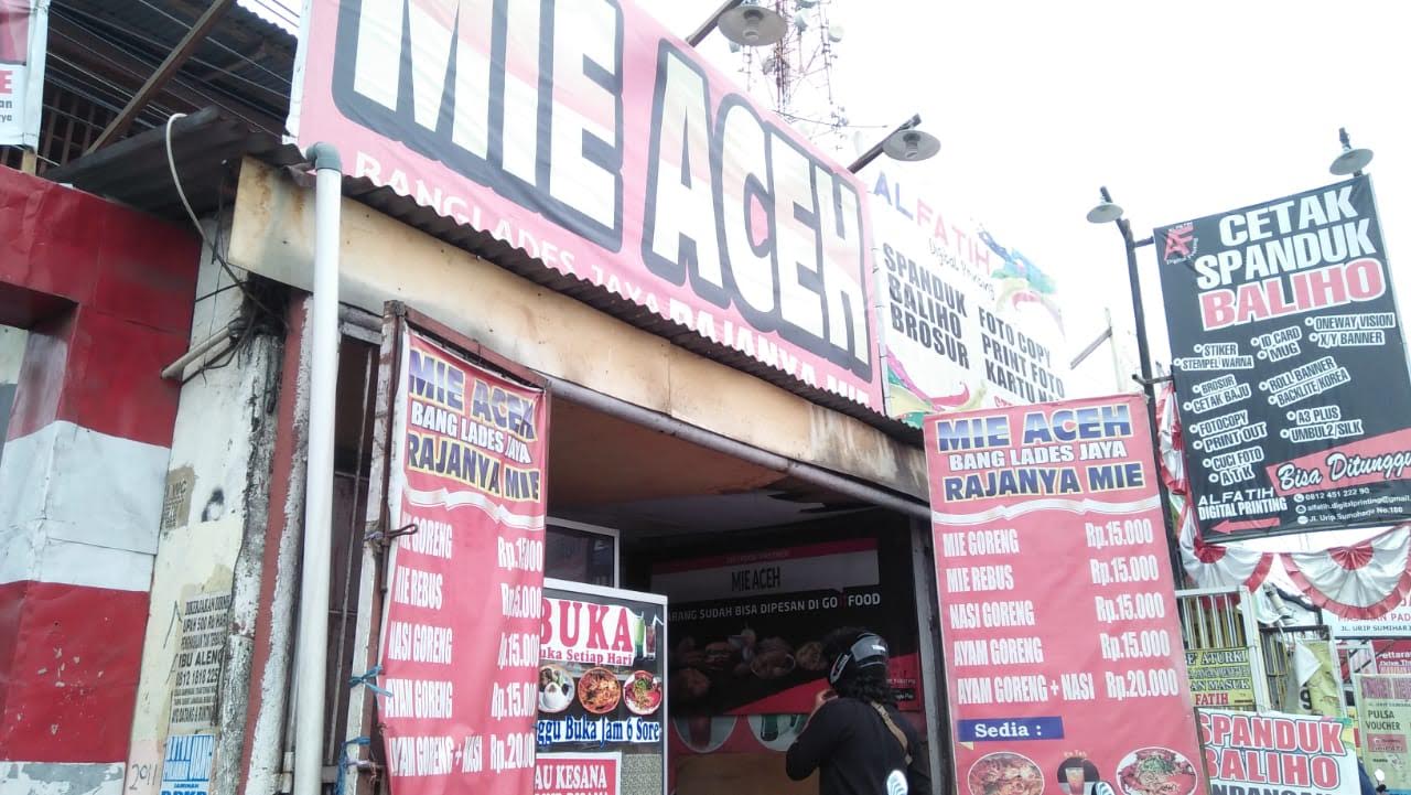 mie-aceh-bang-lades-jaya-12.jpg