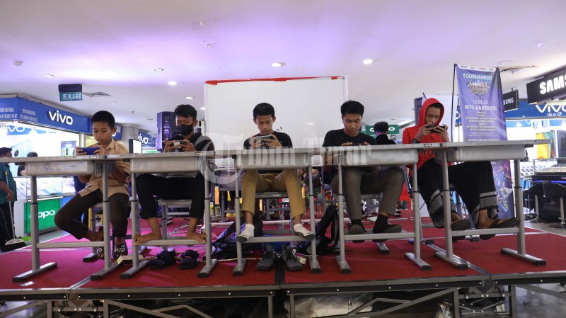 80 Anak Muda Push Rank di MTC - mobilelagend1.jpg