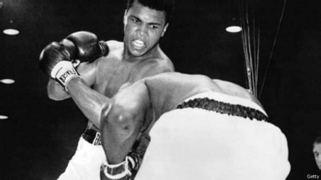 muhammad-ali-tinju_20160604_211838.jpg