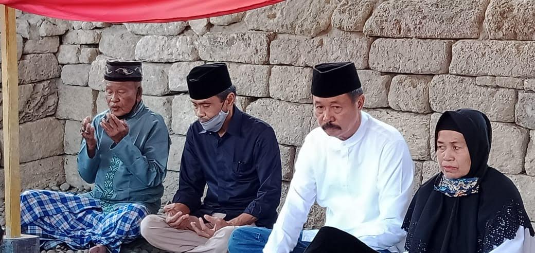 Thahar Rum Ziarah ke Makam Datuk Pattimang, Andi Sukma Nikahkan Putri Sulungnya
