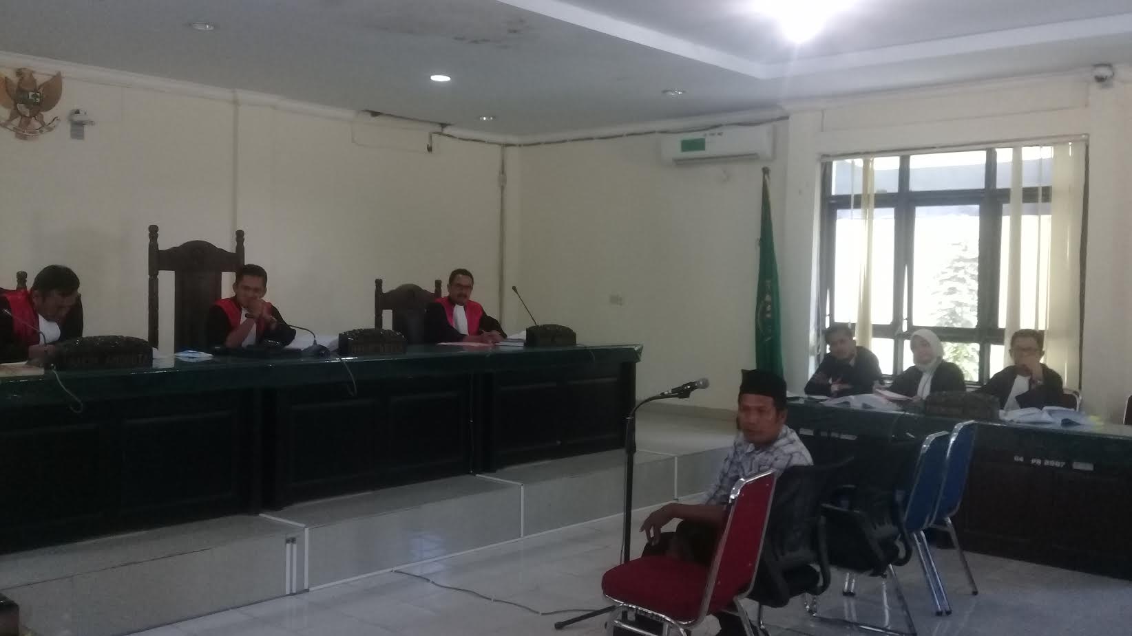 Bebaskan 4 Terdakwa DPRD Sulbar, CLAT Minta Komisi Yudisial Periksa Hakim Tipikor Mamuju