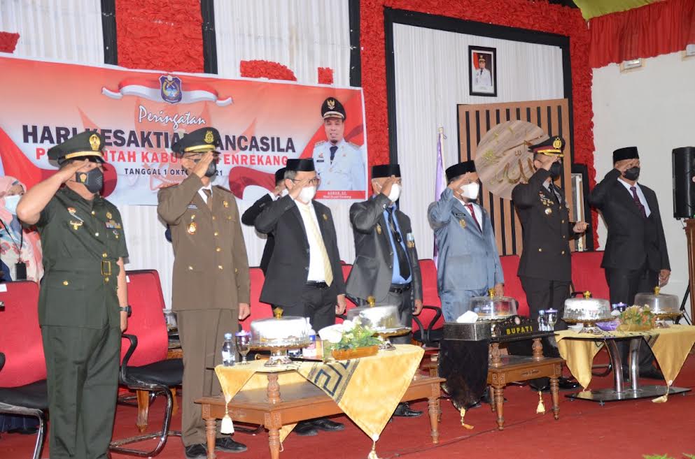 muslimin-bando-mengikuti-upacara-peringatan-hari-kesaktian-pancasila.jpg