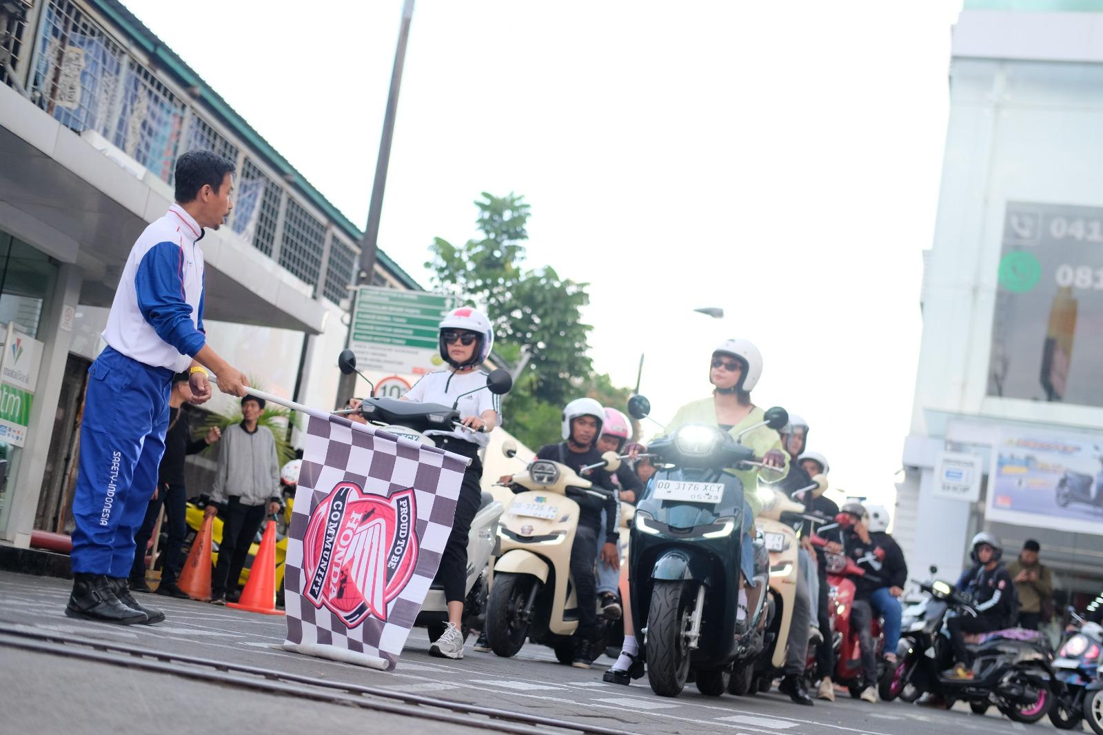 Pengguna Stylo Riding Keliling Makassar, Sekaligus Silaturahmi Bikers