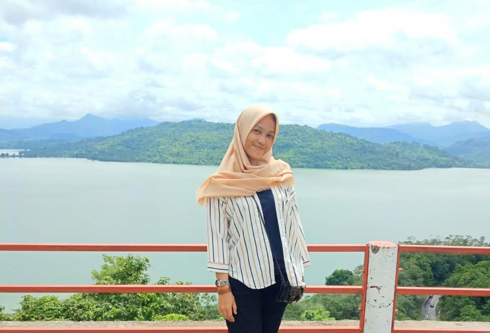 Mellennial - Incar Sepatu dan Baju di Mal, Nurul Nabilah Amiruddin: Semoga Dibeliin Mama