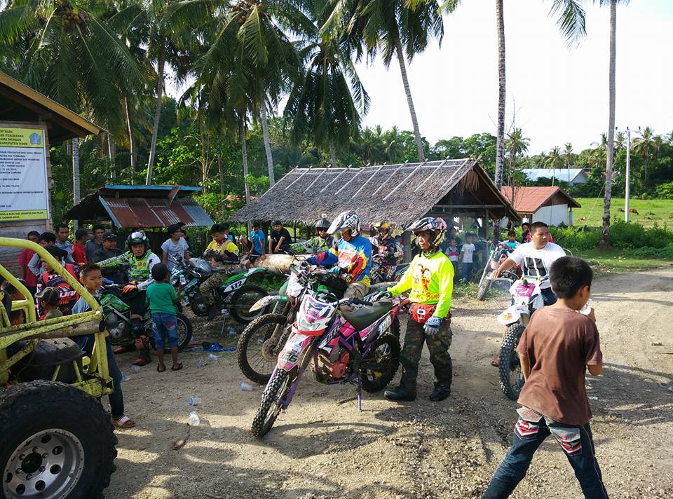10 November, Pemuda Cenrana Bone Gelar X-treme Offroad di Sirkuit Timuang E - offroad-cenrana_20161018_111902.jpg