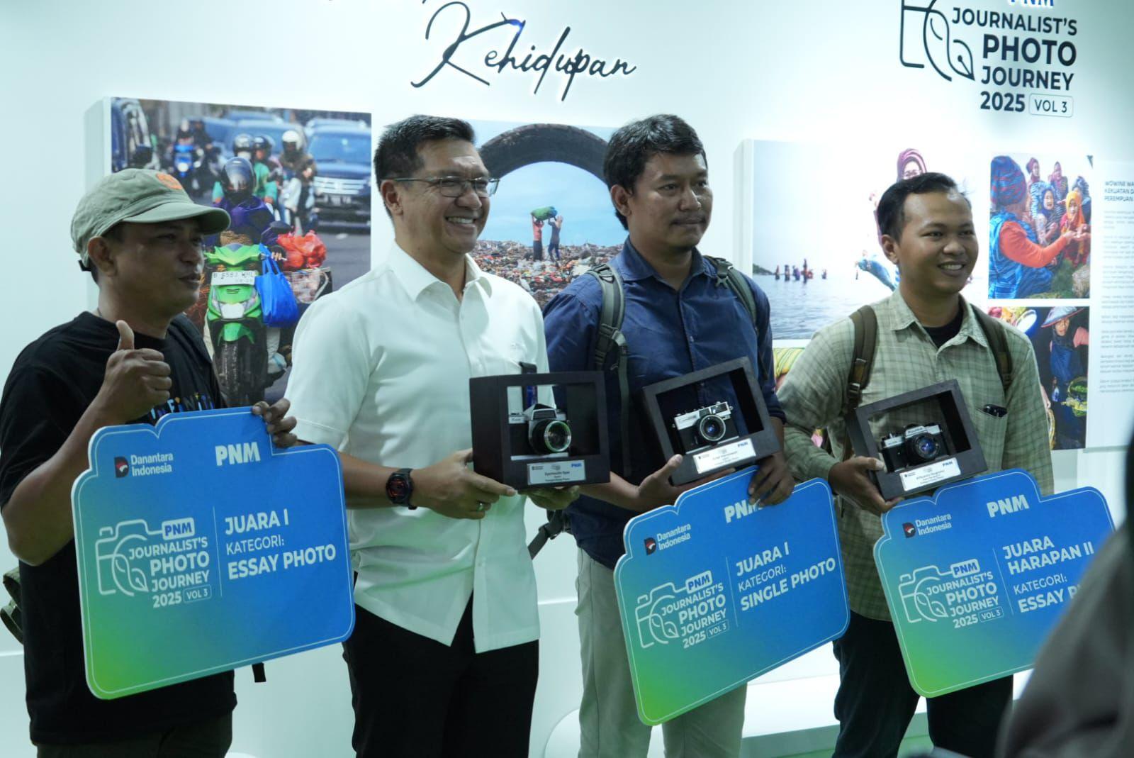 pameran-foto-PNM.jpg