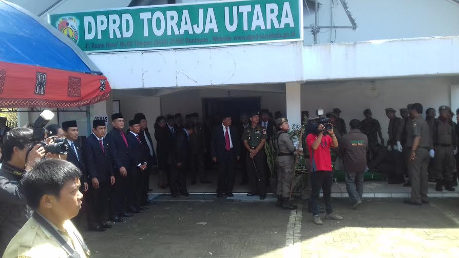 7 Anggota DPRD Toraja Utara Hanya Tamatan SMA, Ada yang Lulusan Ujian Paket C