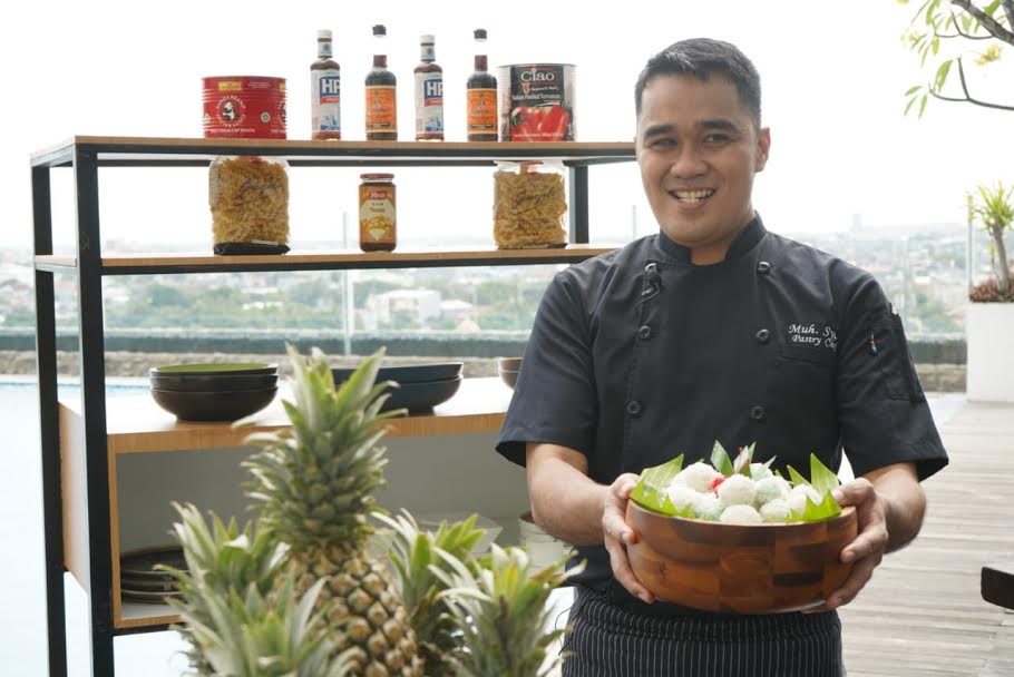 pastry-chef-dari-four-points-by-sheraton-makassar-syair.jpg