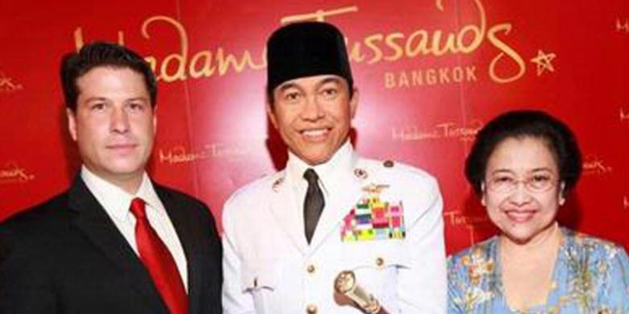 patung-soekarno-di-madame-tussauds.jpg