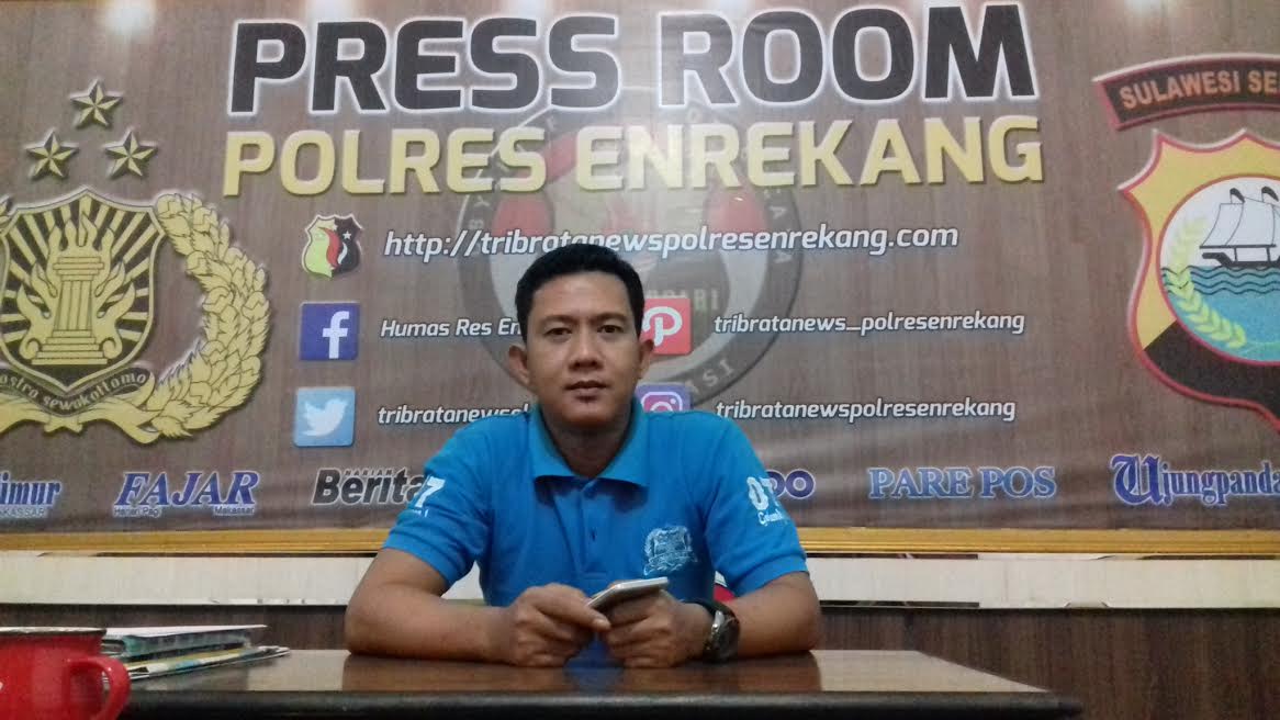 paur-subag-humas-polres-enrekang-brigpol-amrul-akmal_20180118_103827.jpg