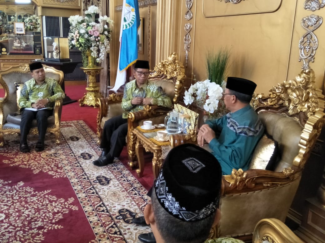 pcnu-kota-makassar-diterima-oleh-gubernur-sulsel-prof-nurdin-abdullah.jpg