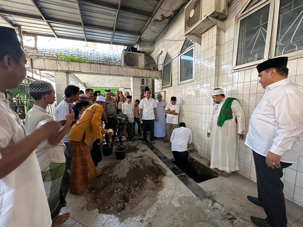 peletakan-batu-pertama-Masjid-Ihyatul-Jamaah-Lembo-1112.jpg