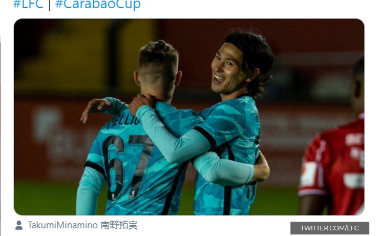 pemain-liverpool-takumi-minamino-kanan-saat-merayakan-gol-yang-ia-cetak.jpg