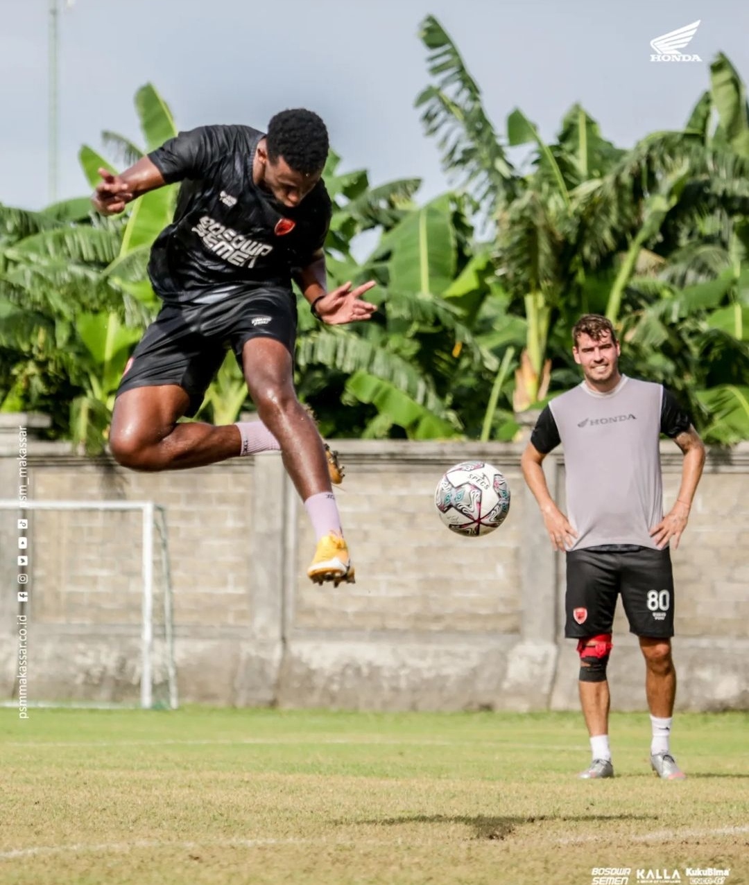 Catat! Tiga Pemain PSM Bisa Repotkan Persib, Ada Golgol Mebrahtu