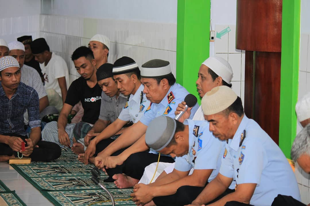 pemasyarakatan-kelas-iia-watampone-di-masjid-miftahu.jpg