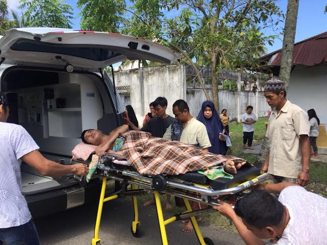 Meski Bukan Warga Sidrap, RMS Tetap Bantu Warga Tak Mampu di Kanie