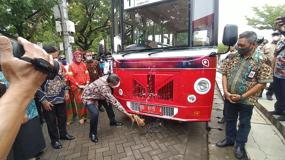 BREAKING NEWS: Pemkot Makassar Launching Bus Wisata, Gratis