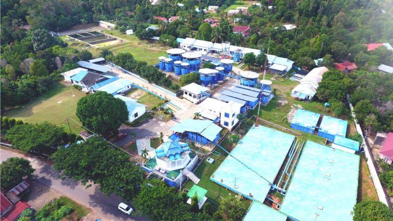 penampakan-perusahaan-air-minum-pam-tirta-mangkaluku-dari-udara.jpg