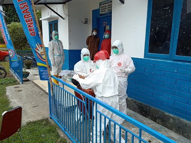18 Staf Kantor Camat Anreapi Polman Jalani Pemeriksaan Swab