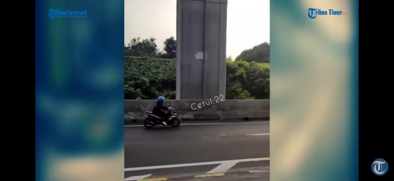 pengendara-motor-diduga-terobos-jalan-tol-dikawal-mobil-patwal.jpg