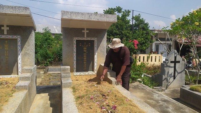 penjaga-makam-akidi-tio-sulaiman-56.jpg