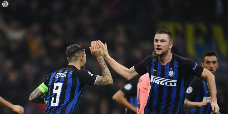 penyerang-inter-milan-mauro-icardi-merayakan-gol-yang-dicetak-ke-gawang-fc-barcelona_20181107_072847.jpg