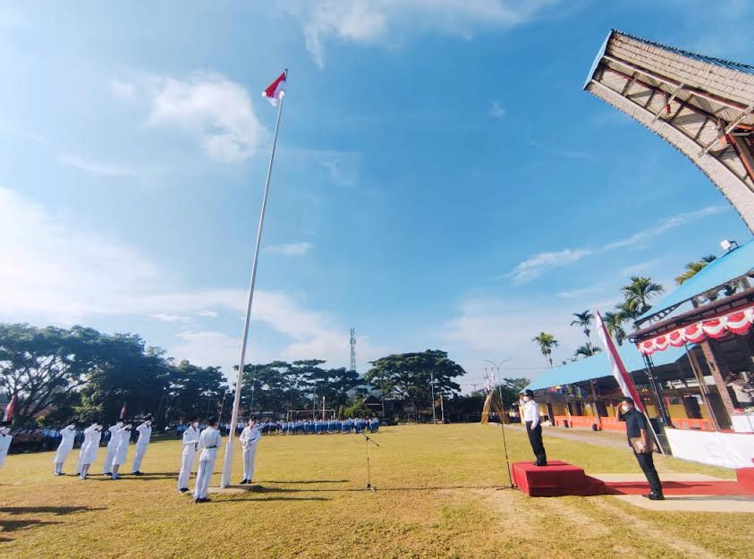 peringatan-hari-sumpah-pemuda-di-lapangan-bakti-rantepao-toraja-utara-kamis-28102021.jpg