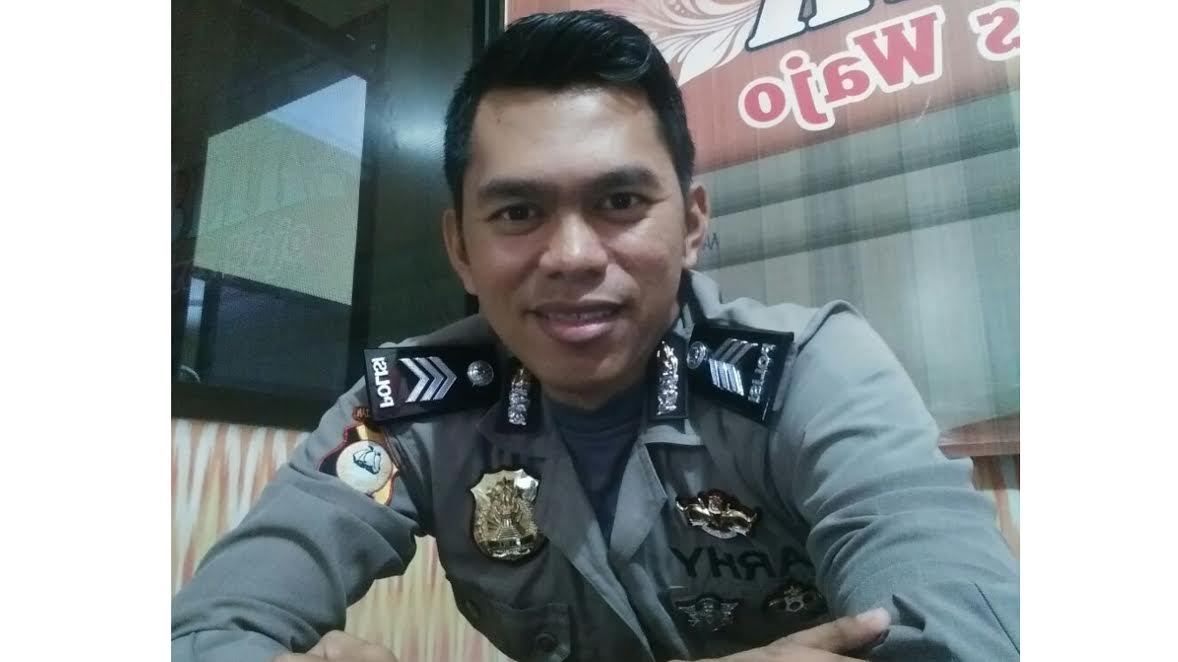 personel-seksi-pengawasan-siwas-polres-wajo-brigpol-ari-wijayanto_20180723_112603.jpg