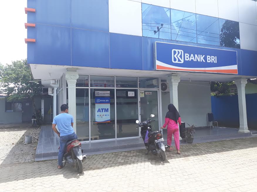 pintu-atm-sangiasserri-sinjai-selatan-tertutup.jpg