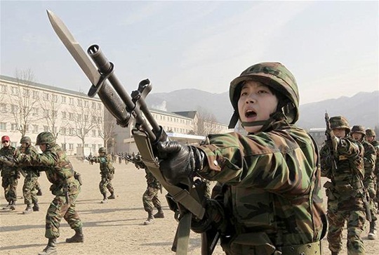 Inilah Pisau Andalan Pasukan Khusus di Dunia yang Mematikan