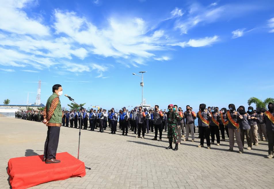 pj-wali-kota-makassar-prof-dr-rudi-djamaluddin-menurunkan-3000-an-personel.jpg