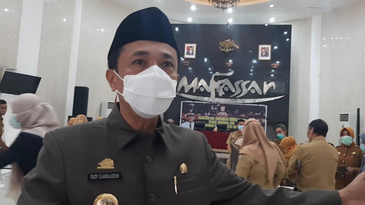 pj-walikota-makassar-prof-rudy-djamaluddin-1912021.jpg