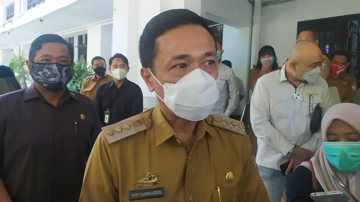 pj-walikota-makassar-prof-rudy-djamaluddin-222021.jpg