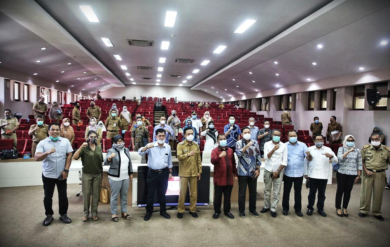 pj-walikota-makassar-prof-rudy-djamaluddin-menerima-kunjungan-kerja-pansus-dprd-sulsel-1.jpg