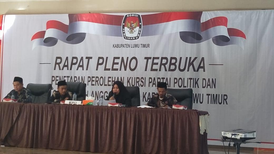pleno-terbuka-penetapan-perolehan-kursi-partai-politik-lutim.jpg