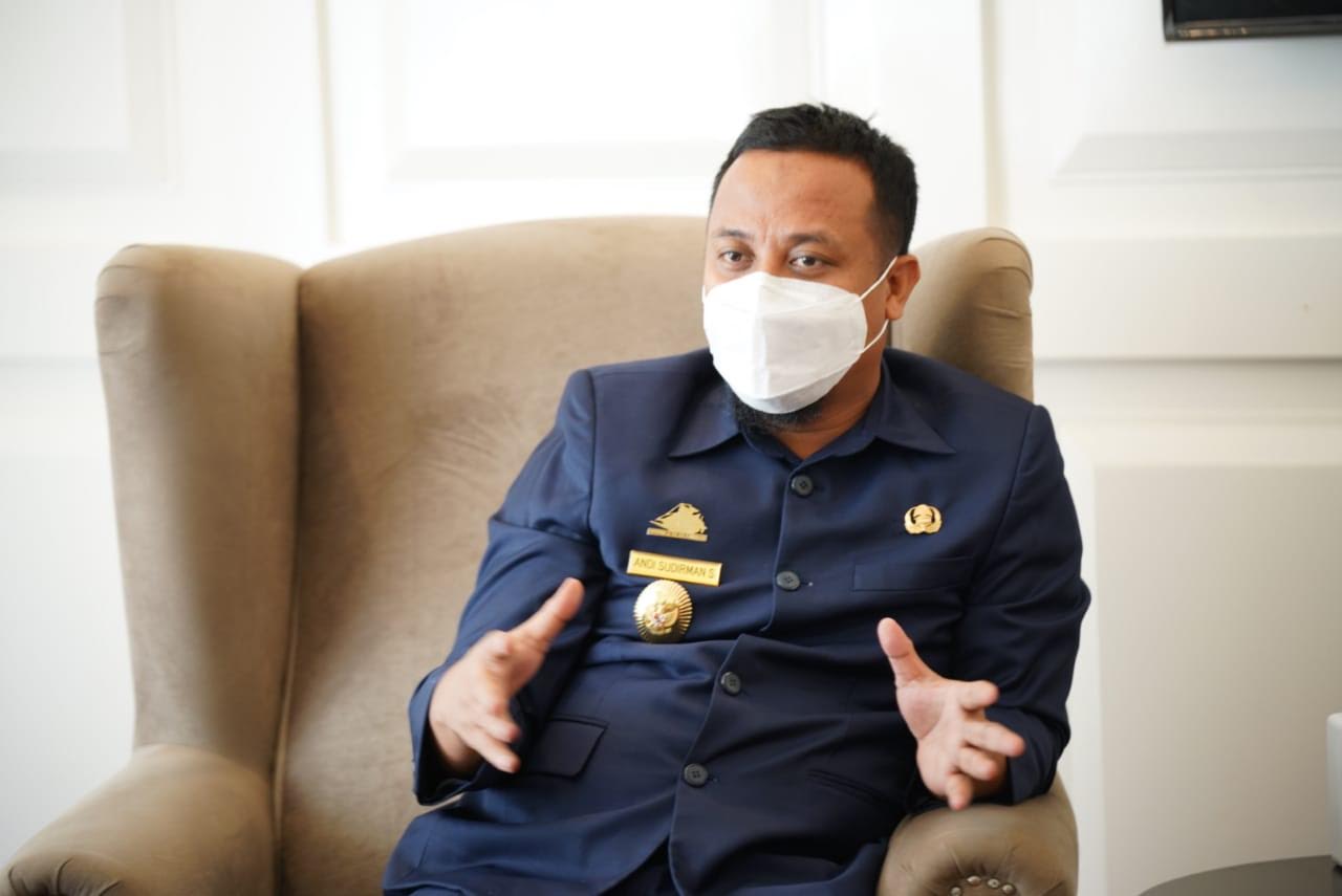 plt-gubernur-sulsel-andi-sudiriman-sulaiman-2462021.jpg