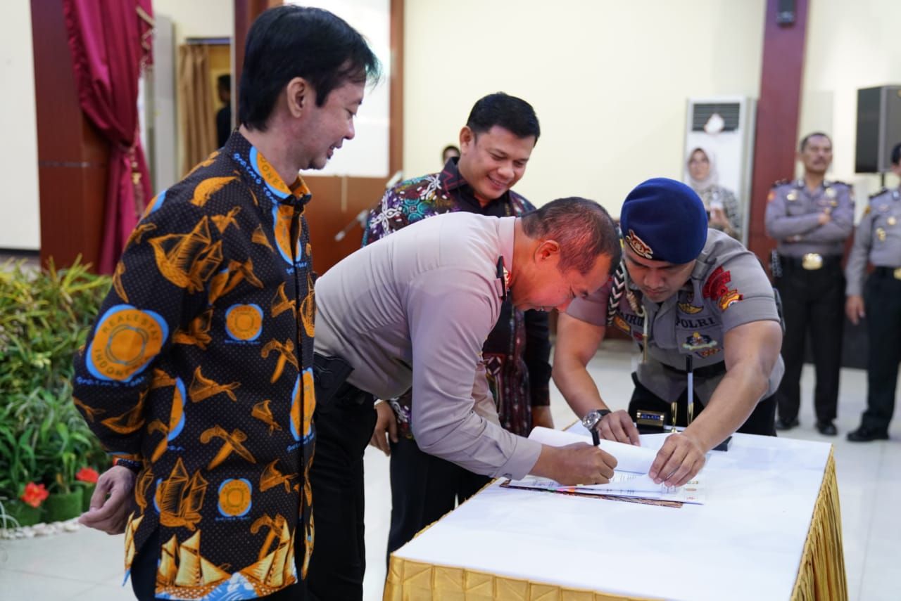 polda-sulsel_20180814_151913.jpg