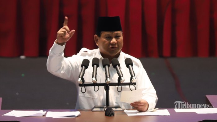 prabowo-subianto-di-rapimnas-gerindra.jpg
