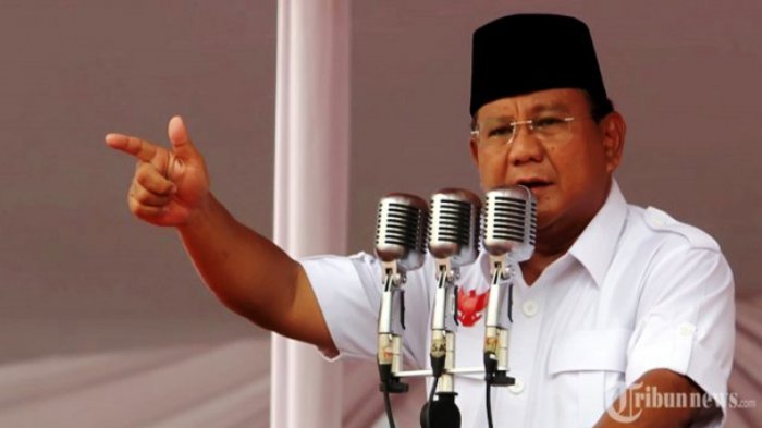 prabowo-ungkap-alasannya-kerap-buka-baju-saat-bertemu-pendukungnya-jawaban-capres-02-itu-disoroti2.jpg