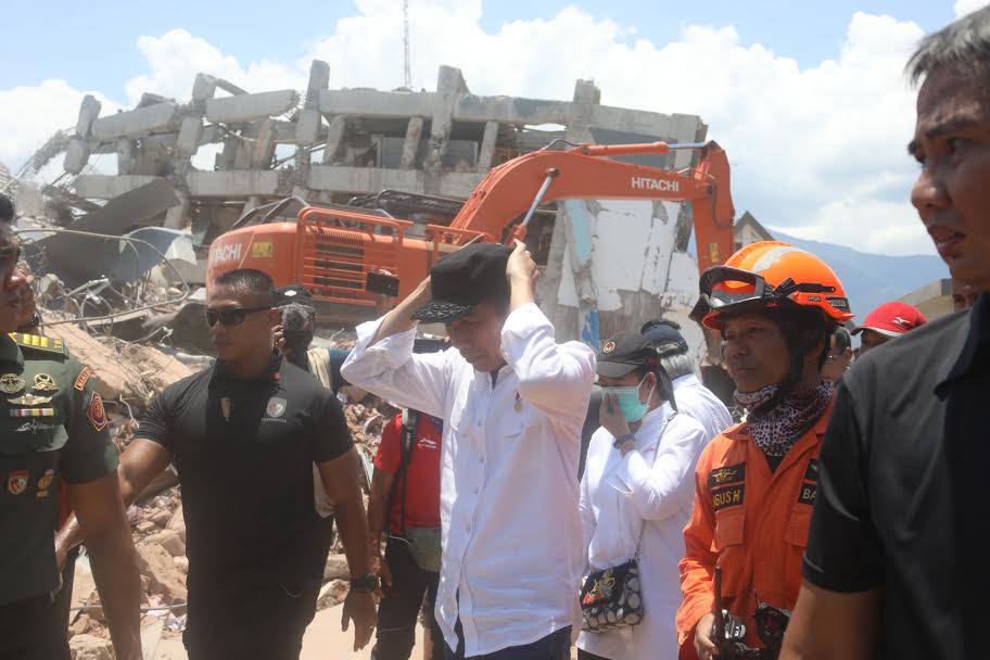 presiden-jokowi-di-palu_20181003_190112.jpg