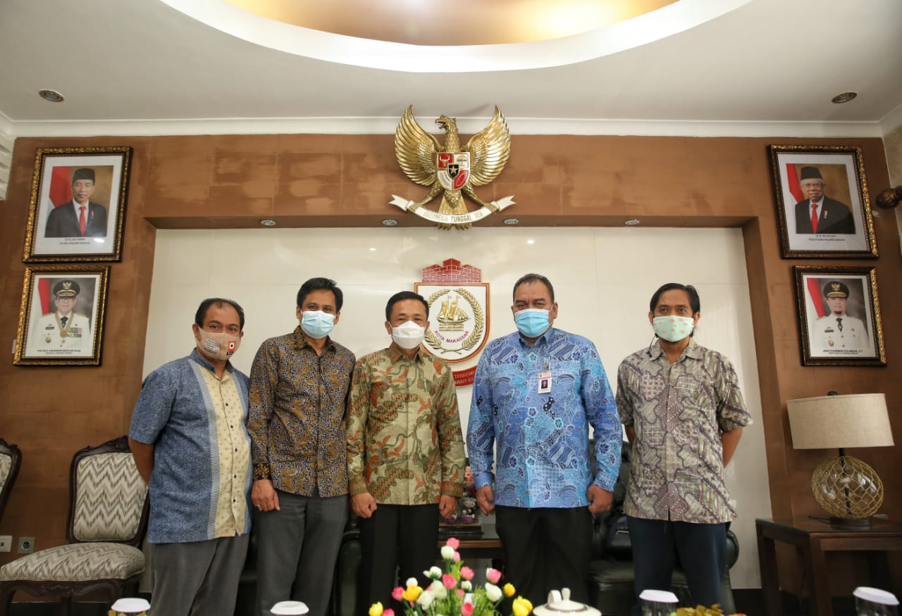 prof-nasaruddin-salam-bertemu-penjabat-wali-kota-makassar-rudy-djamaluddin.jpg