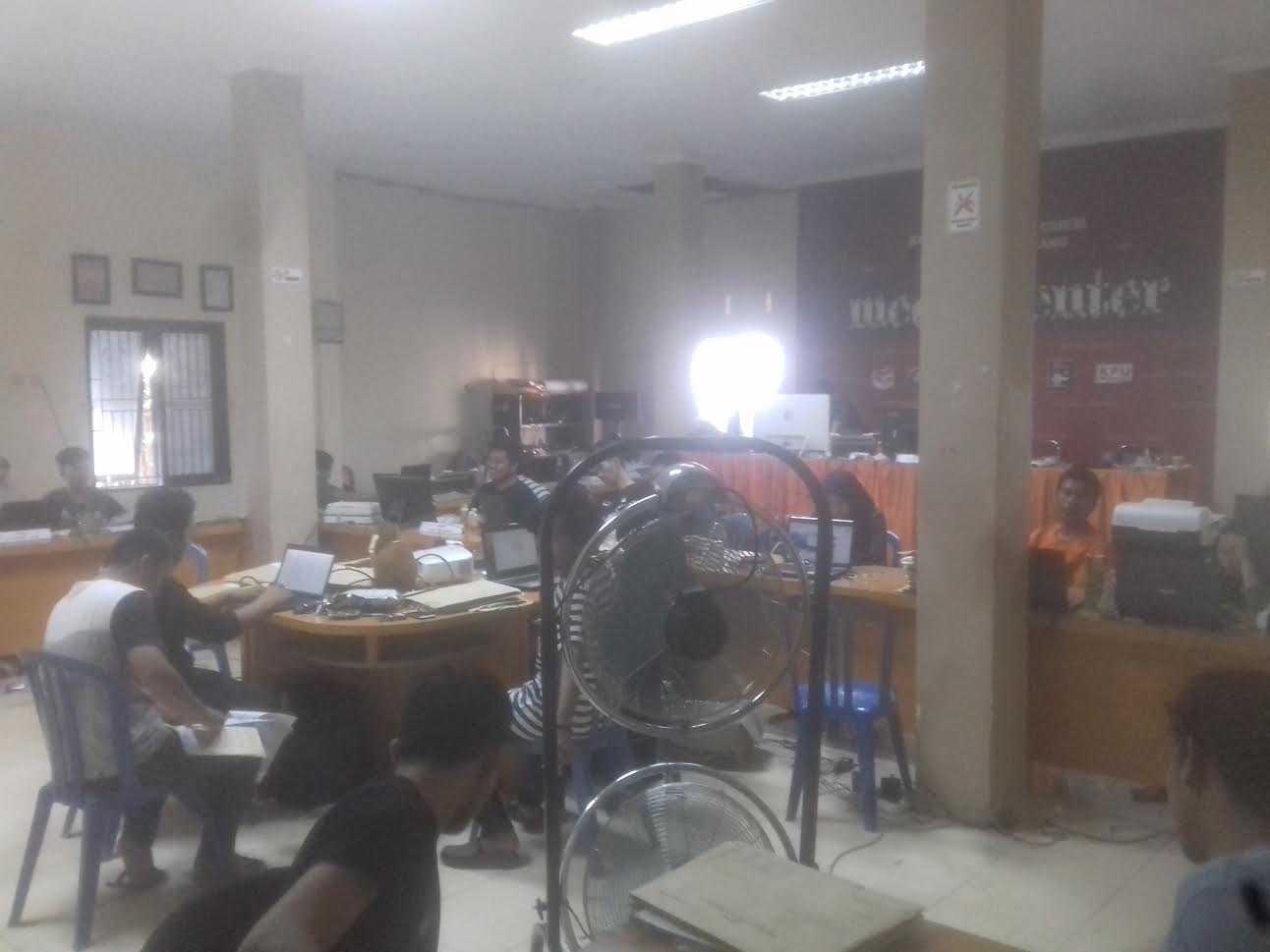 KPU Pinrang Masih Input Salinan C1 Pemilu 2019