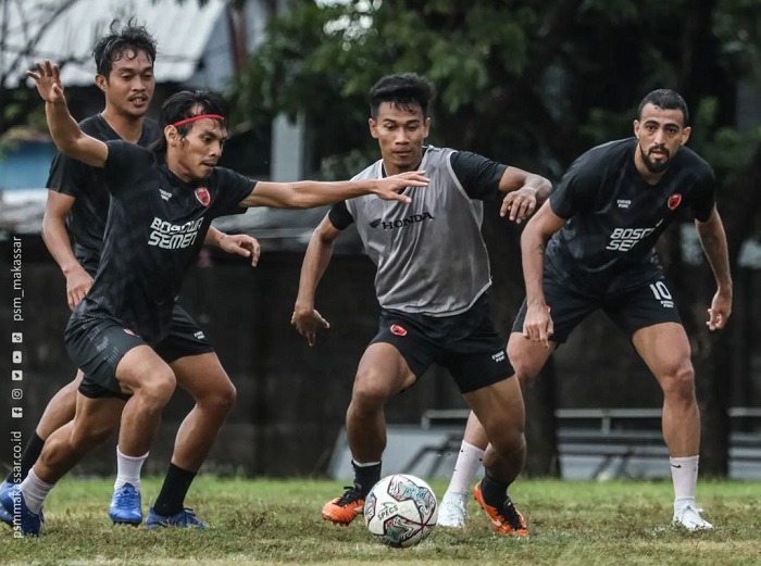 psm-makassar-latihan-jelang-lawan-psis.jpg