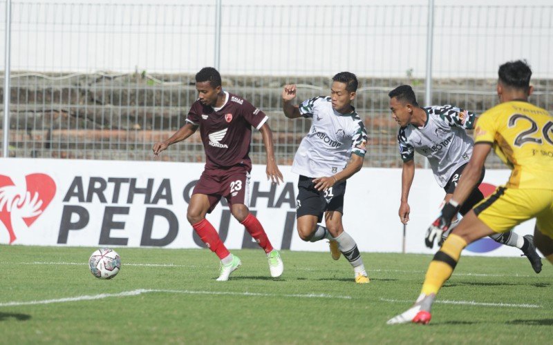 Bisakah PSM Makassar Bangkit Saat Lawan Persib Bandung? Simak Ulasannya