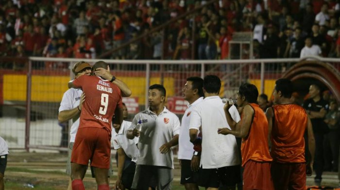 Sering Dikritik, Robert Tetap Percaya Reinaldo