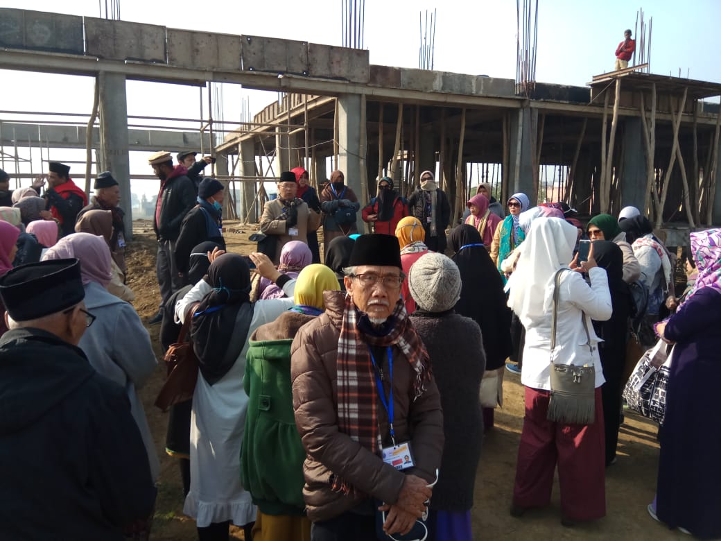 Bulan Desember di Qadian, Kampung Gerakan Ahmadiyah