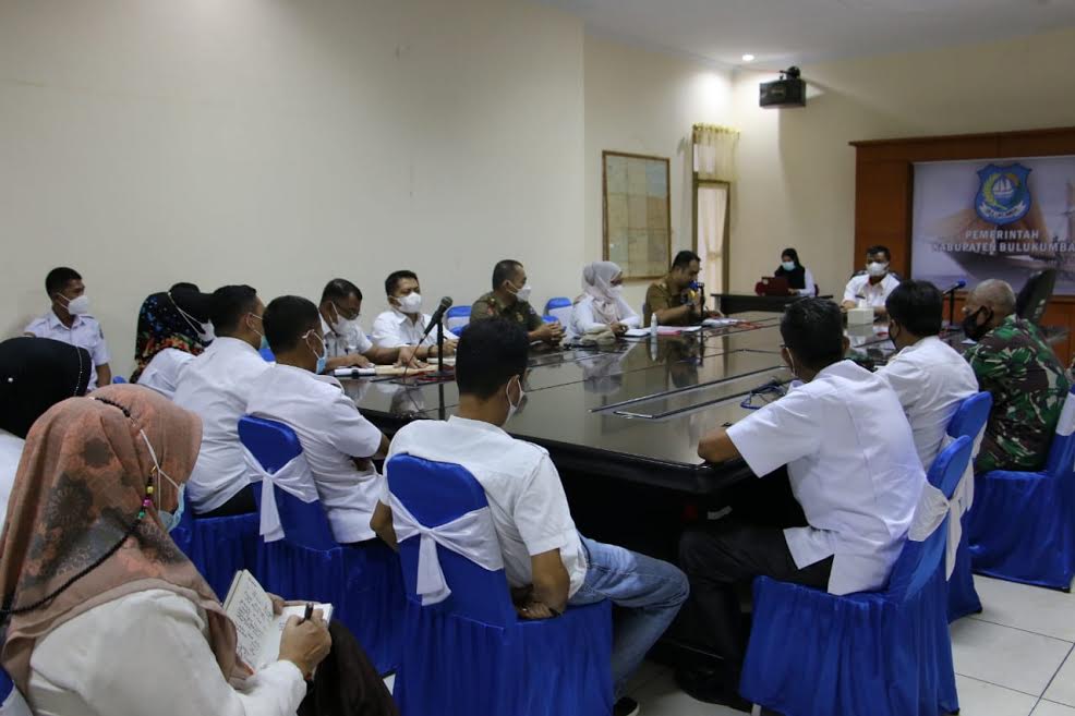 rapat-koordinasi-yang-dipimpin-langsung-oleh-bupati-bulukumba-a-muchtar-ali-yusuf.jpg