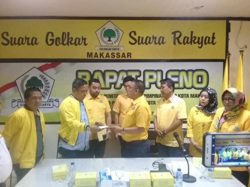 rapat-pleno-pengurus-dpd-partai-golkar-makassar-3.jpg