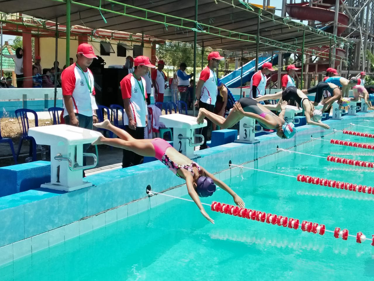 Sementara, Makassar Dulang Enam Emas di Cabor Renang