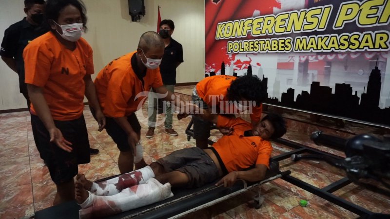 rilis-4-perampok-di-polrestabes-makassar-4.jpg